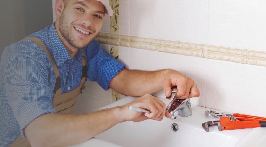 Kitchen Faucet Repair Service in Arminto, WY